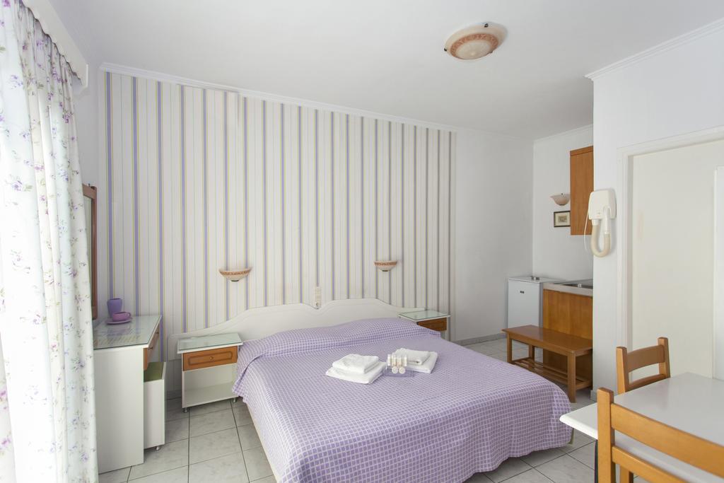 Ionio Gastronomy Suites Amudiá Szoba fotó